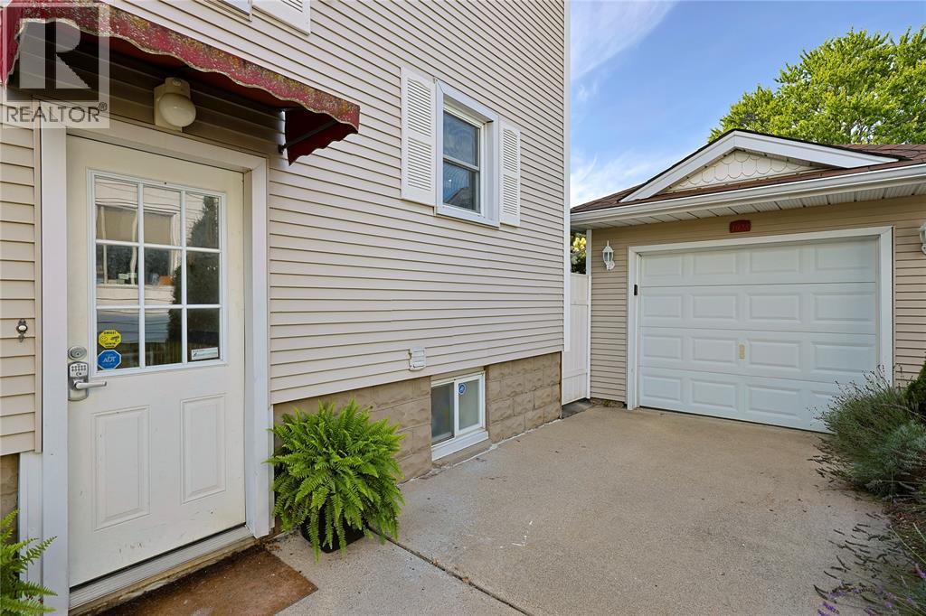 366 Cameron STREET - 5