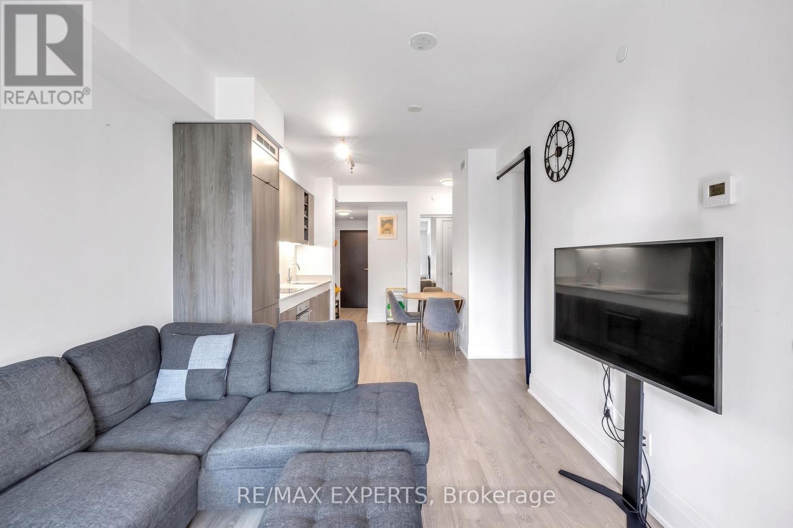 #2103 101 ERSKINE AVENUE - Image 5