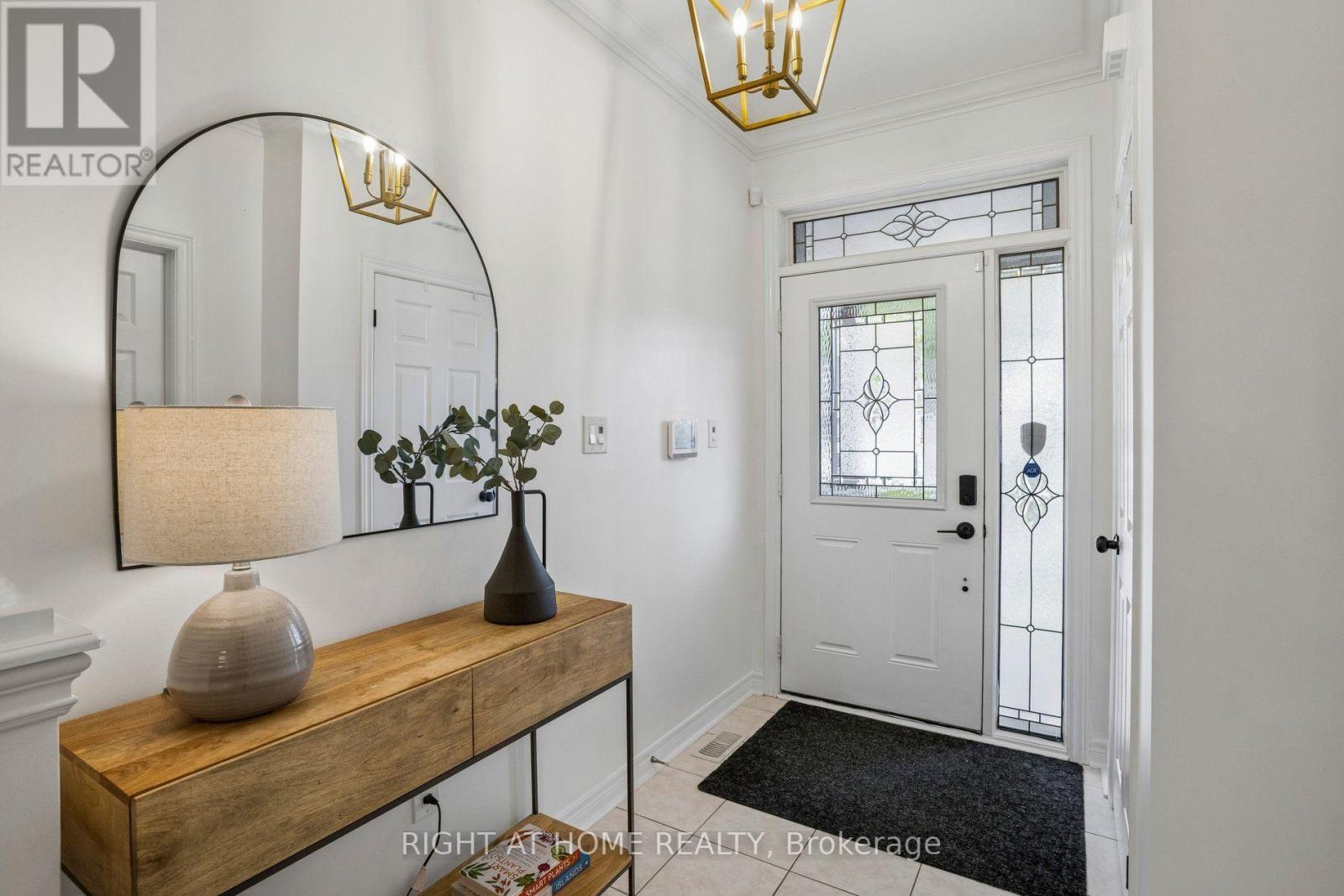 26 BIGNELL CRESCENT - 3