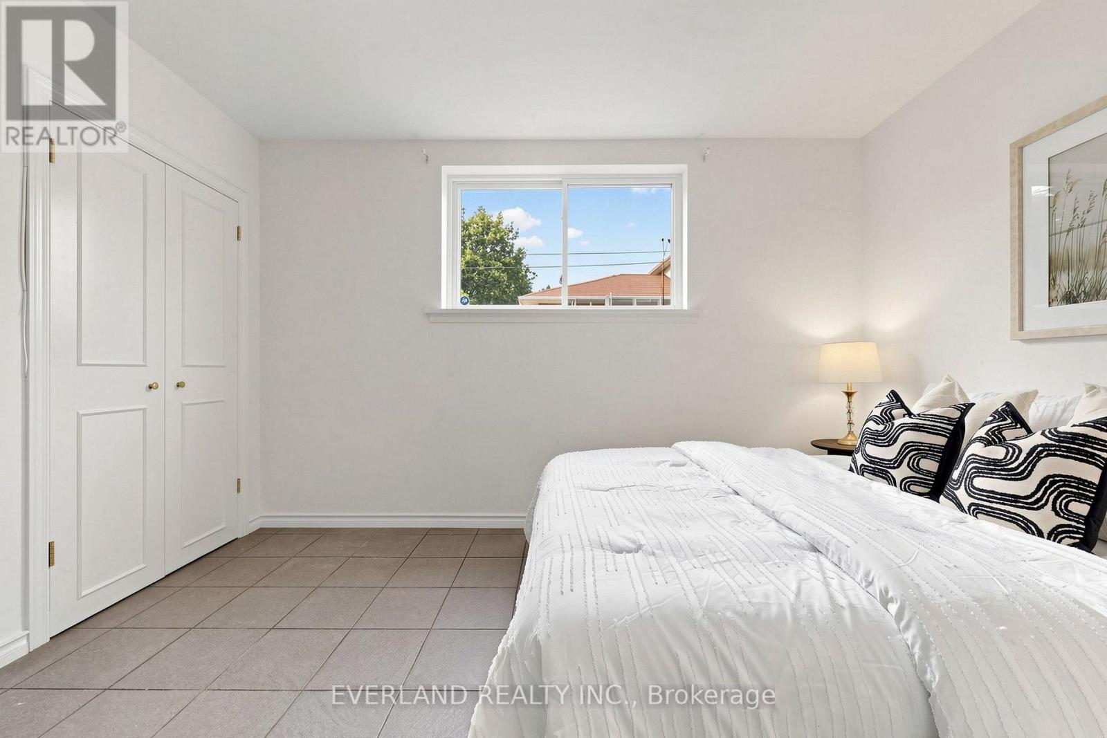 38 SIX NATIONS AVENUE - 12