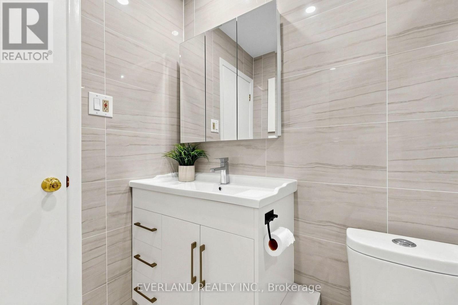 38 SIX NATIONS AVENUE - 21