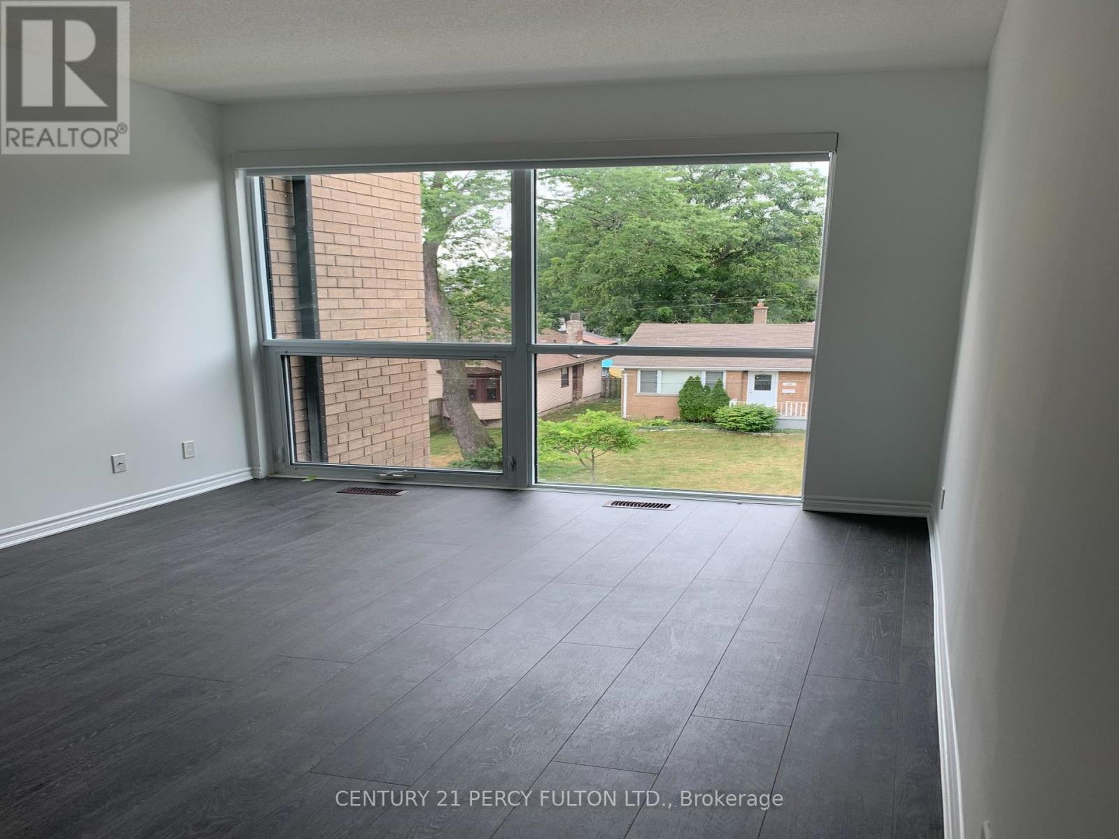 9B FALAISE ROAD - Image 22