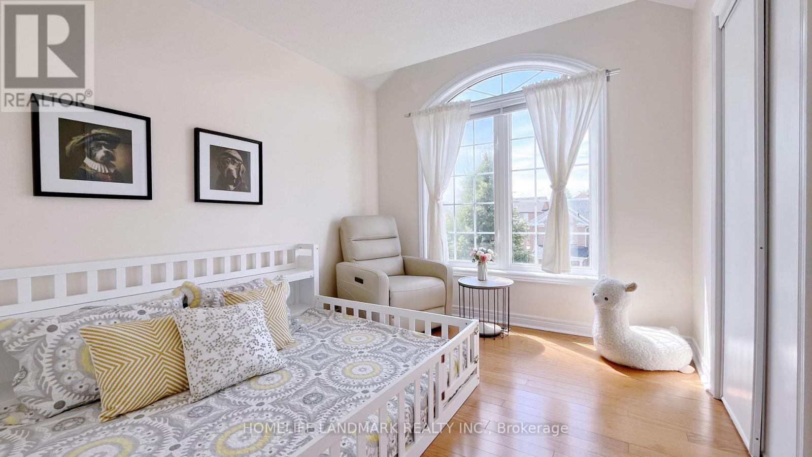 165 GAIL PARKS CRESCENT - 16