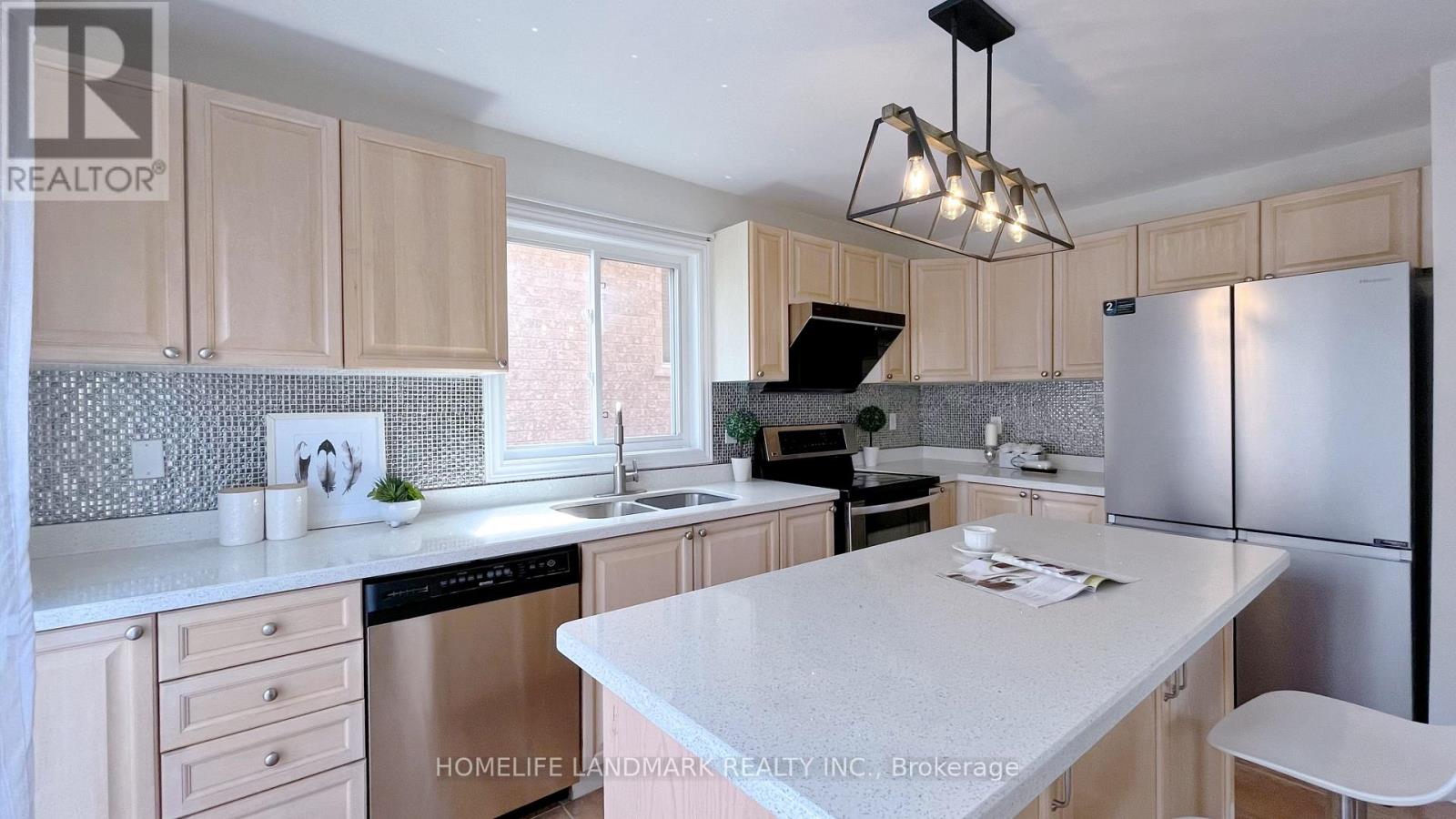165 GAIL PARKS CRESCENT - 9