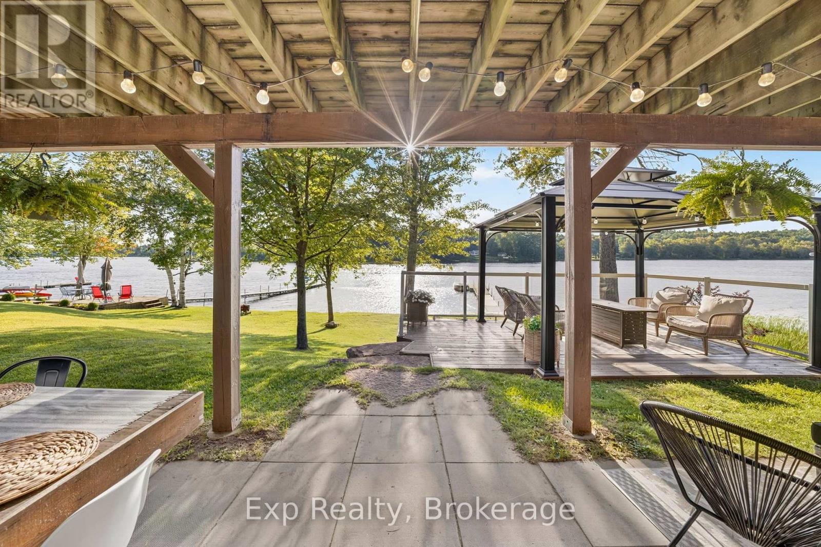 90 COSY COVE LANE - Image 37