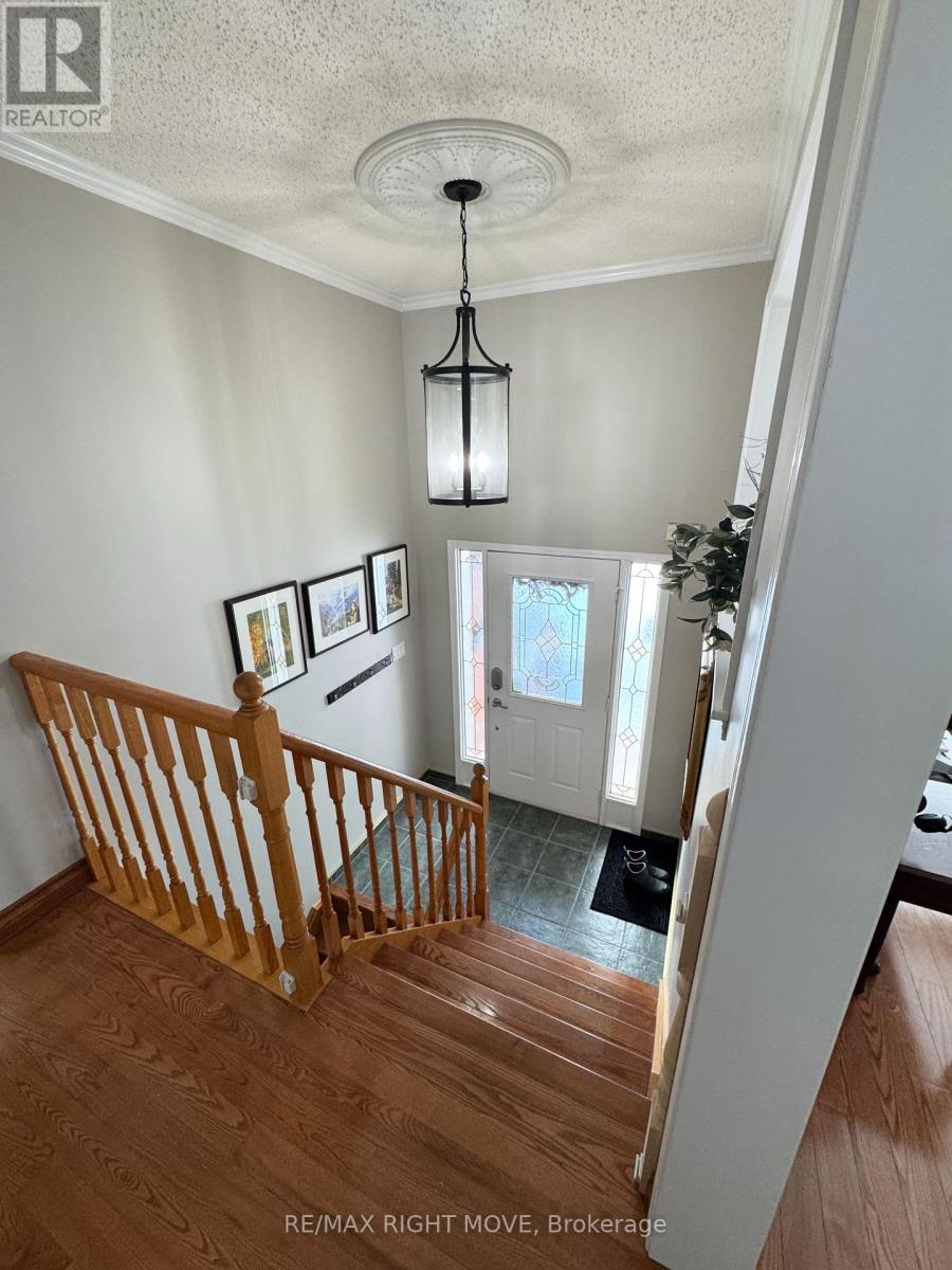 15 WATSON COURT - 2