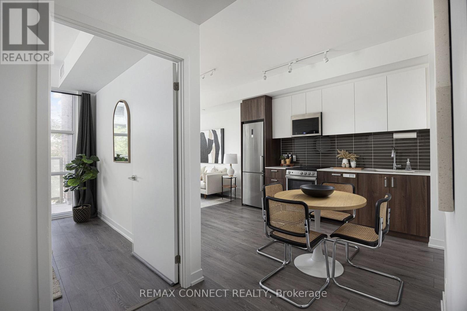 #321 1787 ST CLAIR AVENUE W - 14