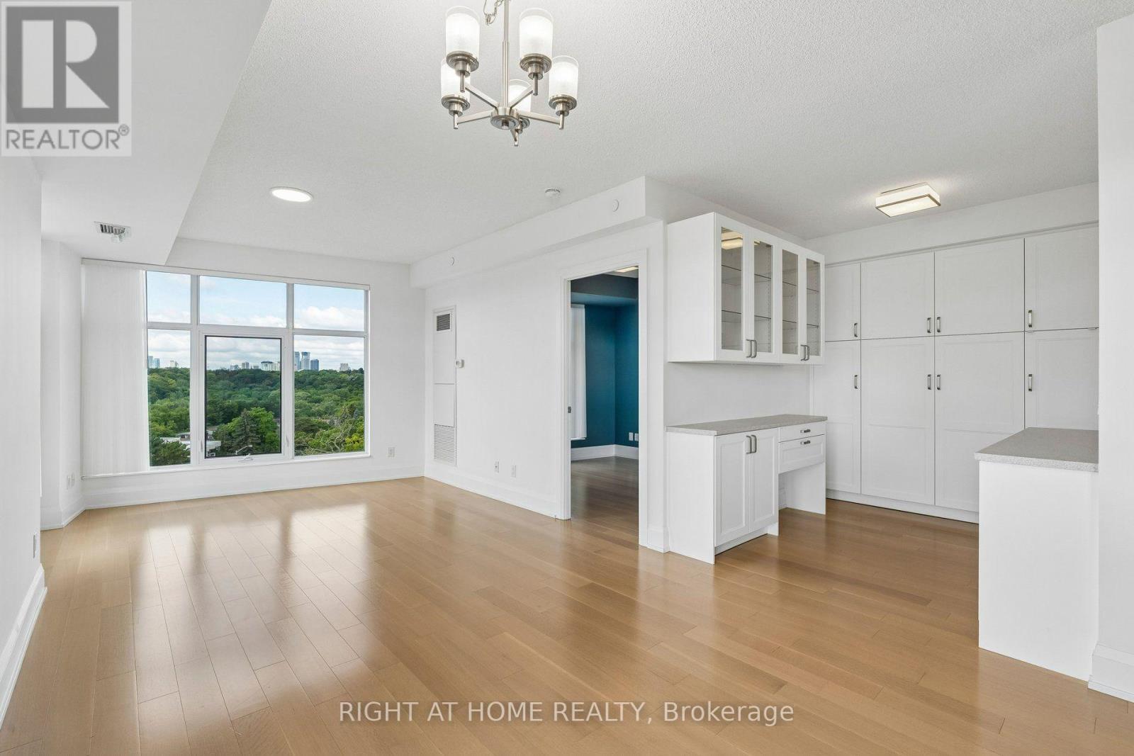 #717 2 OLD MILL DRIVE - 2