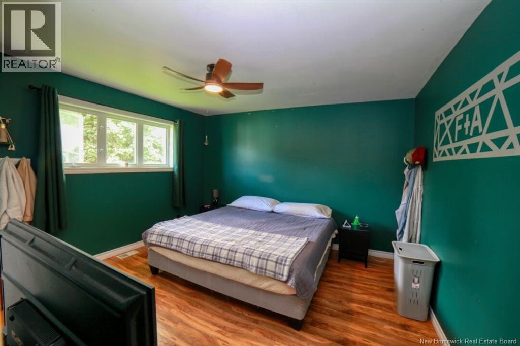 838 Helen Street - 9