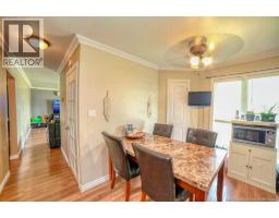 Kitchen/Dining room - 838 Helen Street, Bathurst, NB E2A2E7 Photo 12