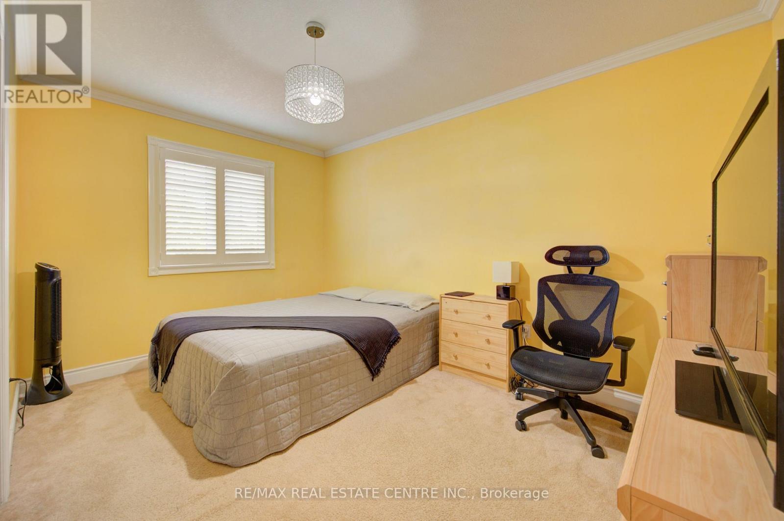 103 SOUTHWOOD DRIVE - 27