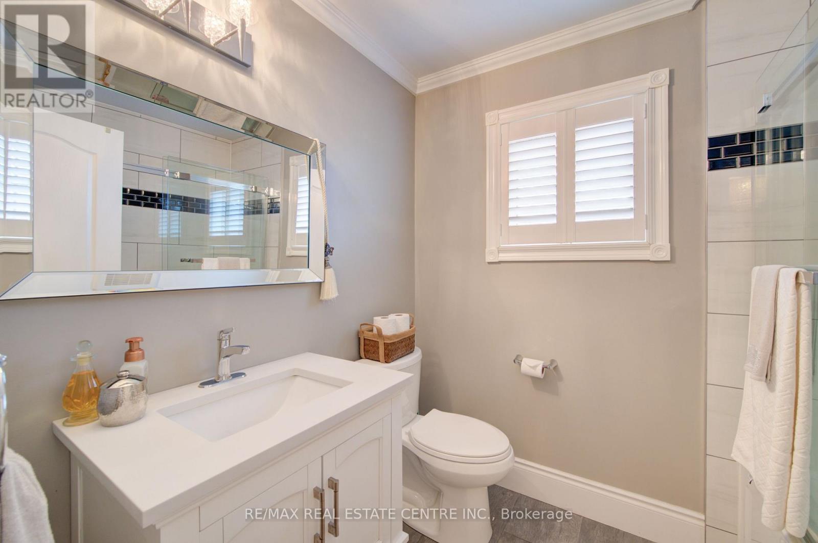 103 SOUTHWOOD DRIVE - 29