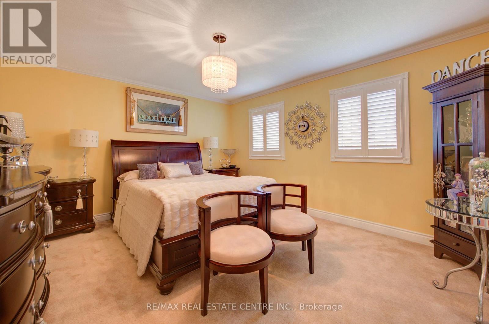 103 SOUTHWOOD DRIVE - 31