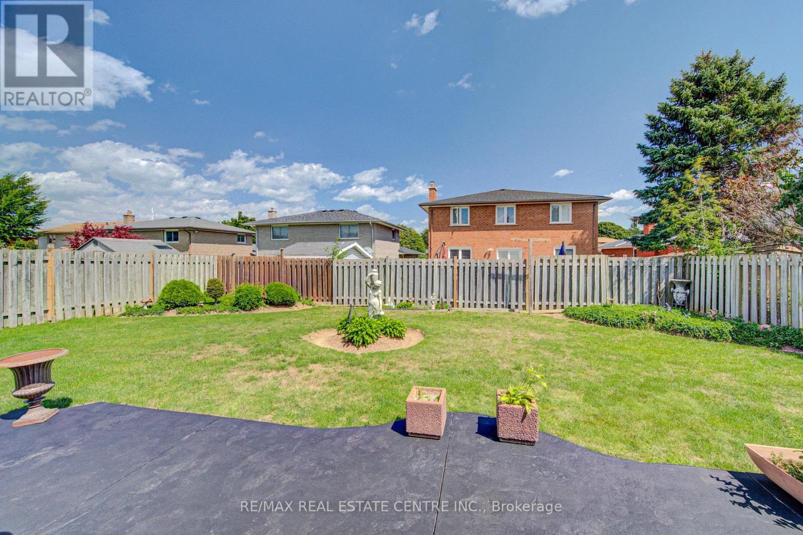 103 SOUTHWOOD DRIVE - 49