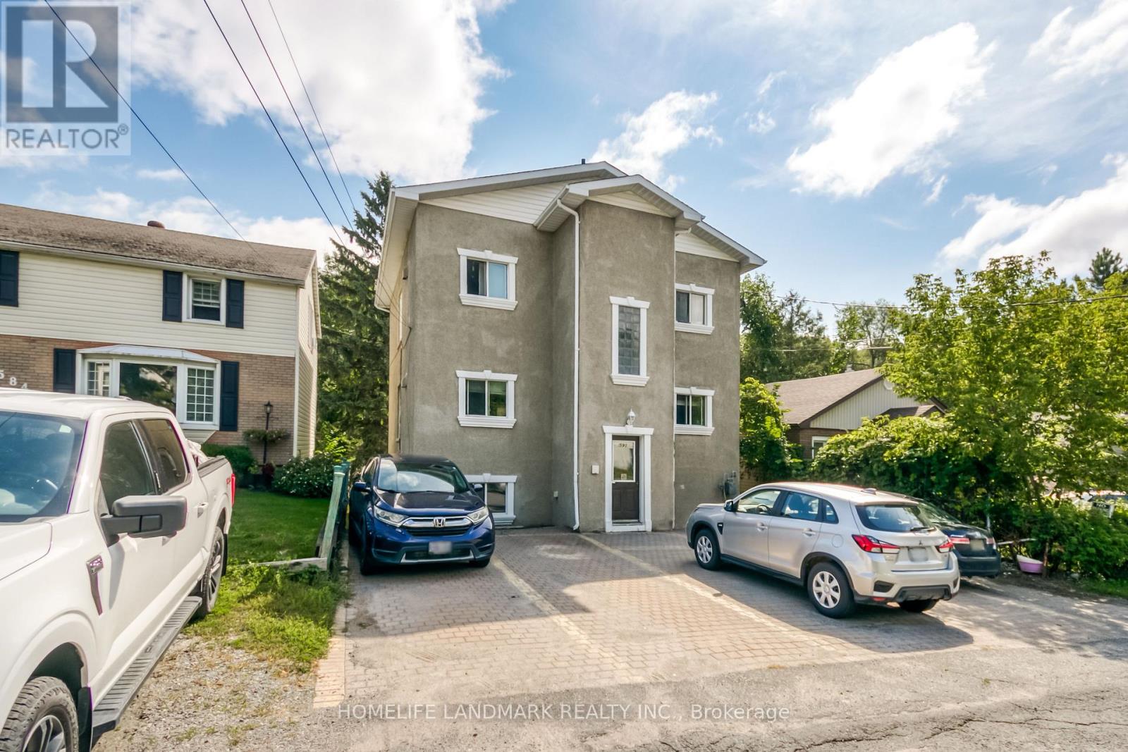590 NORMAN STREET - Image 4