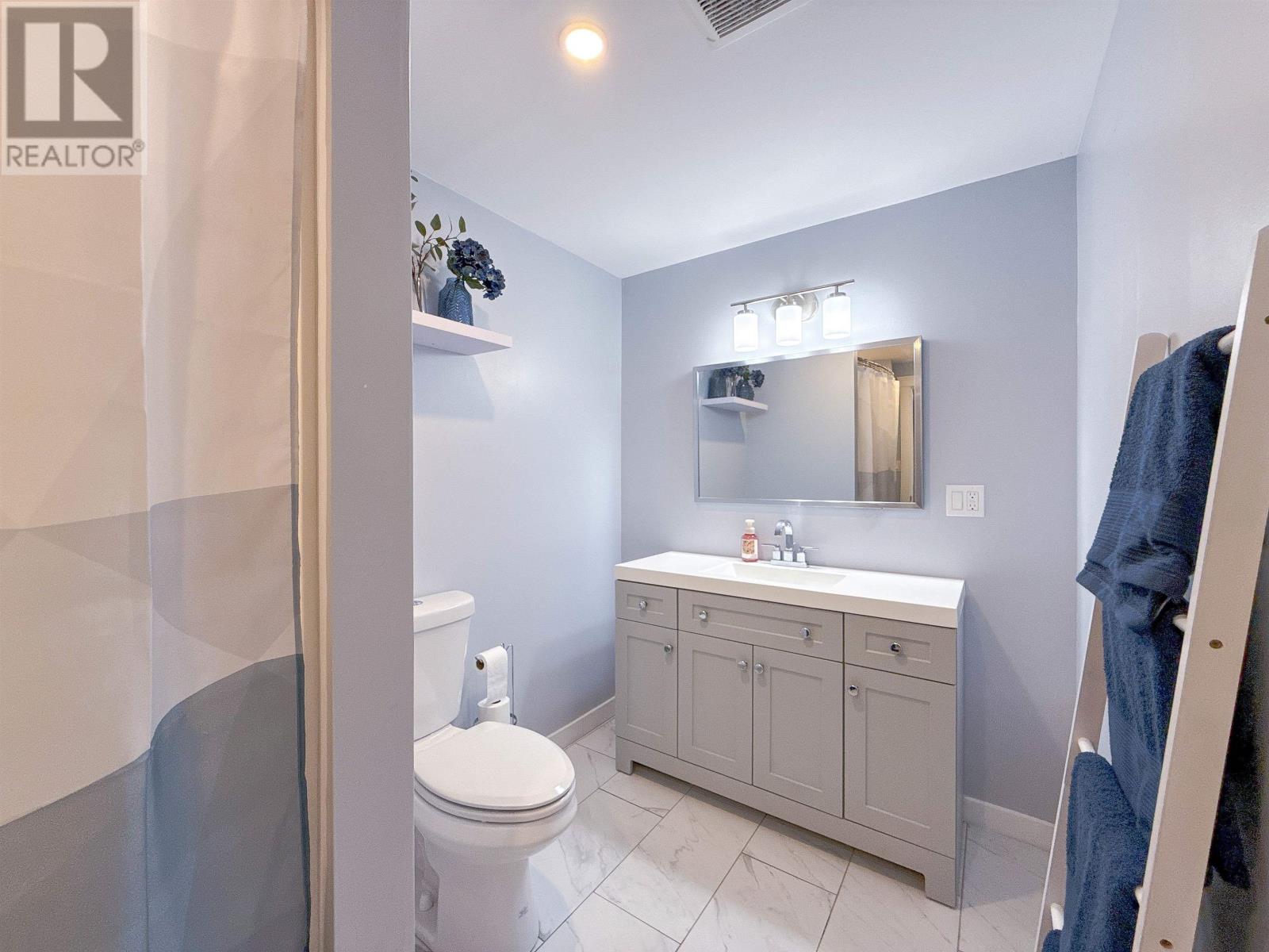324 Upton Road - Image 24