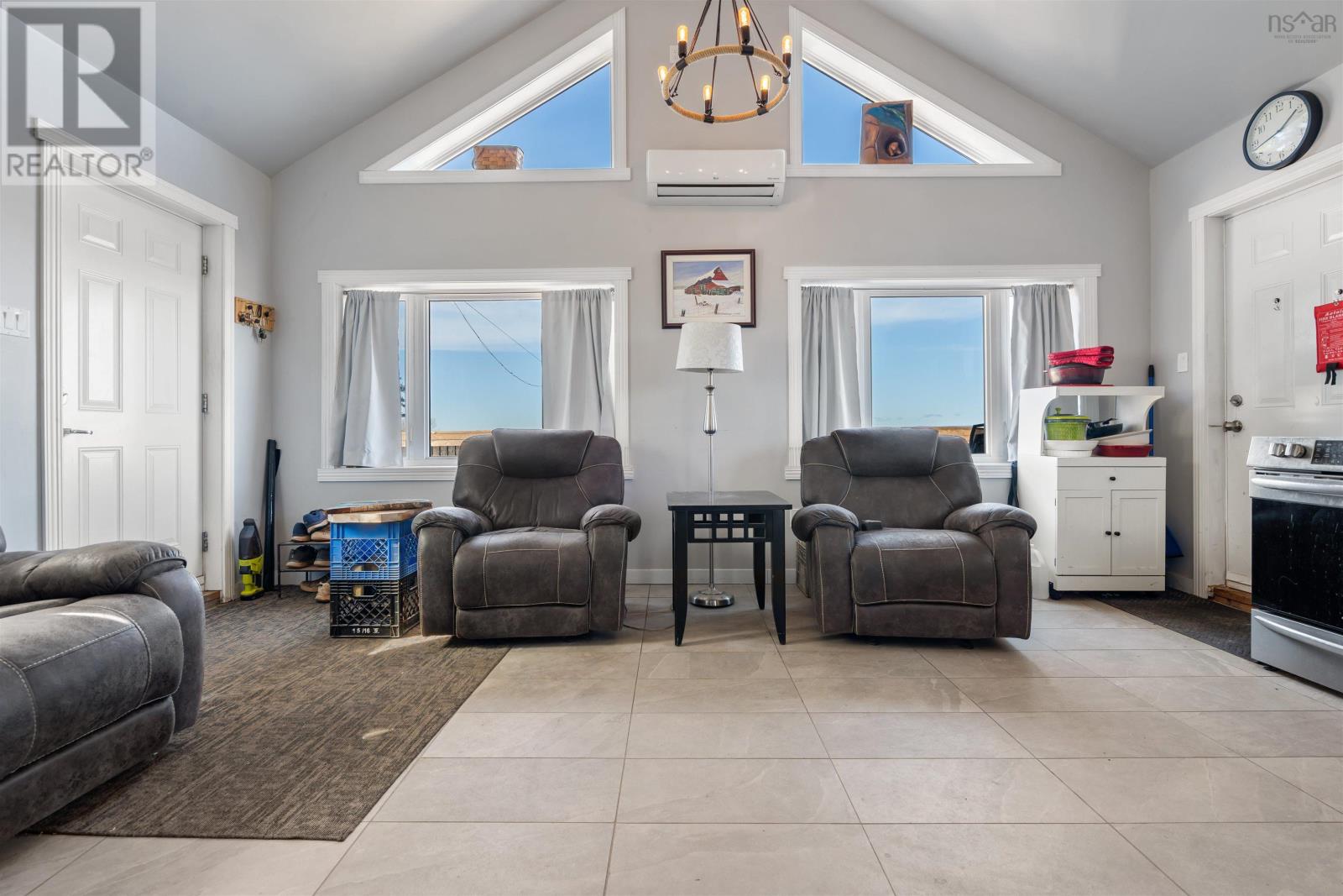 1524 Highway 215 - 9