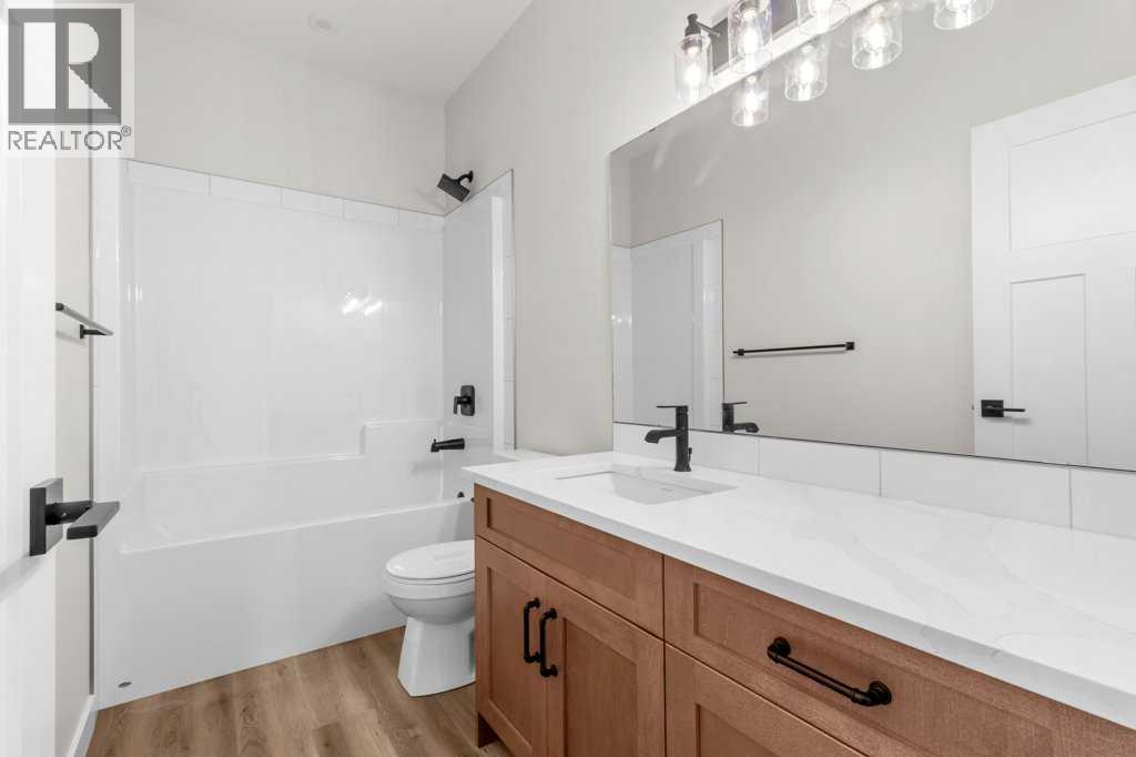 4814 55 Avenue - 12