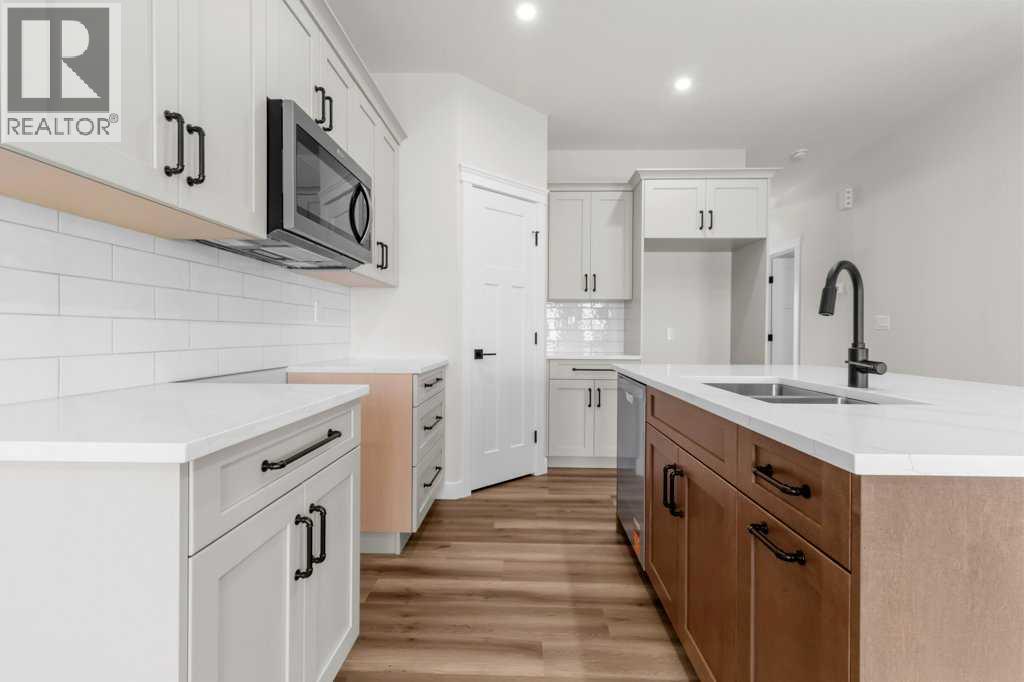 4814 55 Avenue - 7