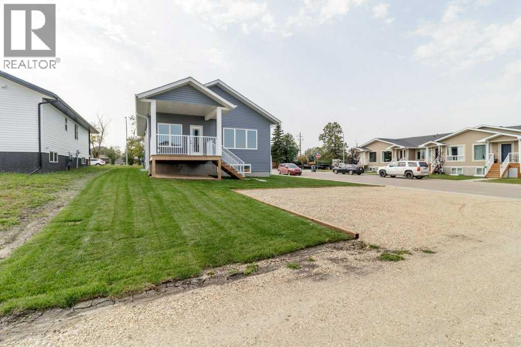 4814 55 Avenue - 25