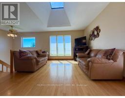 430 Highway 11, Mattice Val Cote, ON P0L1T0 Photo 19
