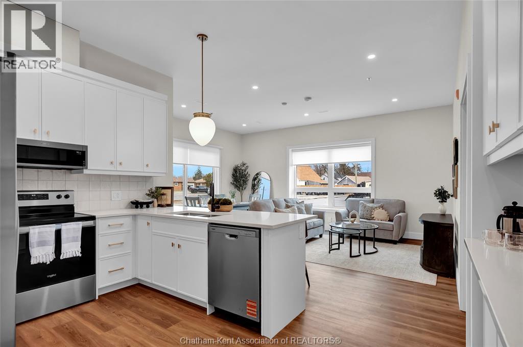 12 Mill Street West — photo 13