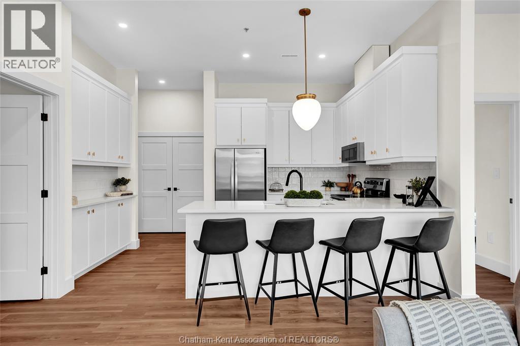 12 Mill Street West — photo 17