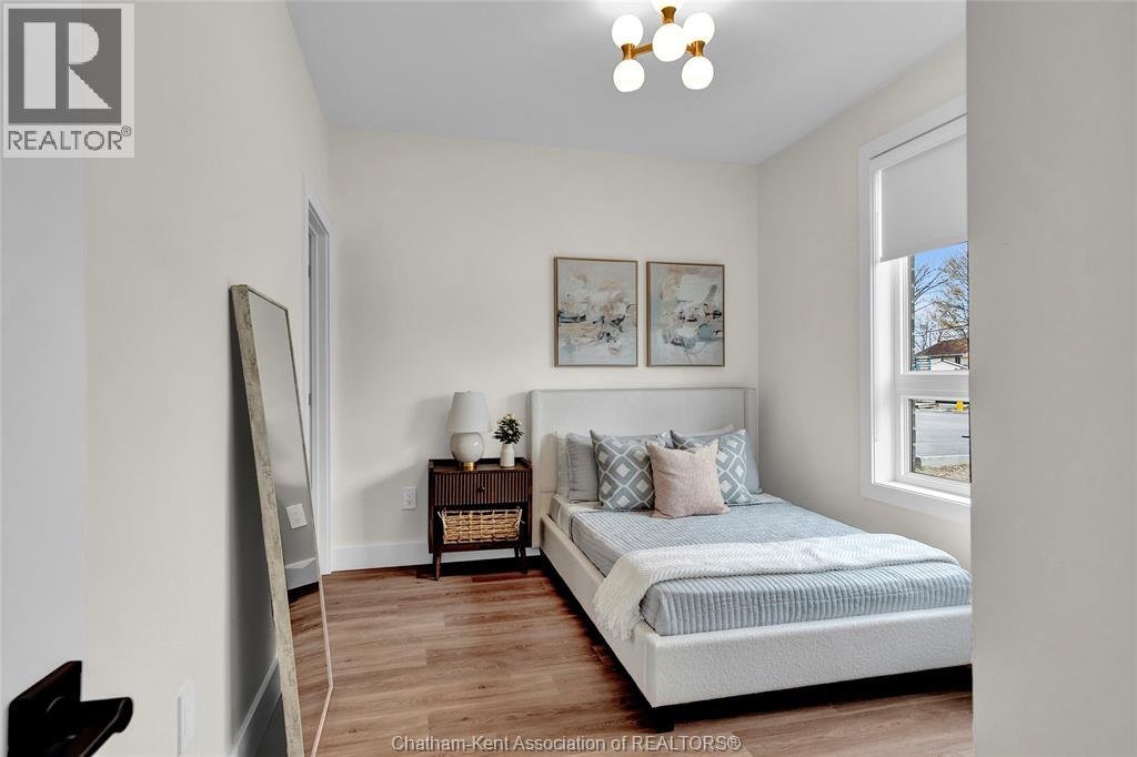 12 Mill Street West — photo 25