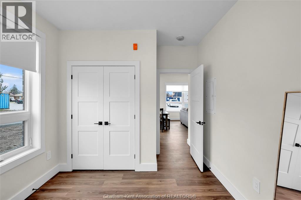 12 Mill Street West — photo 27