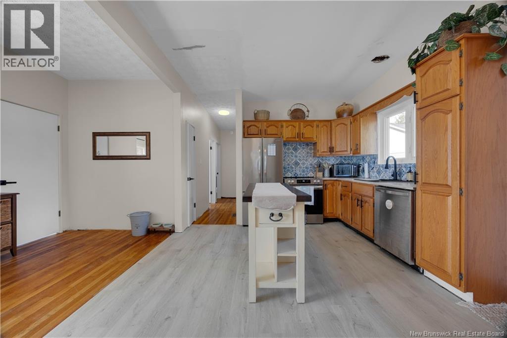 96 Woodward Avenue - Image 10