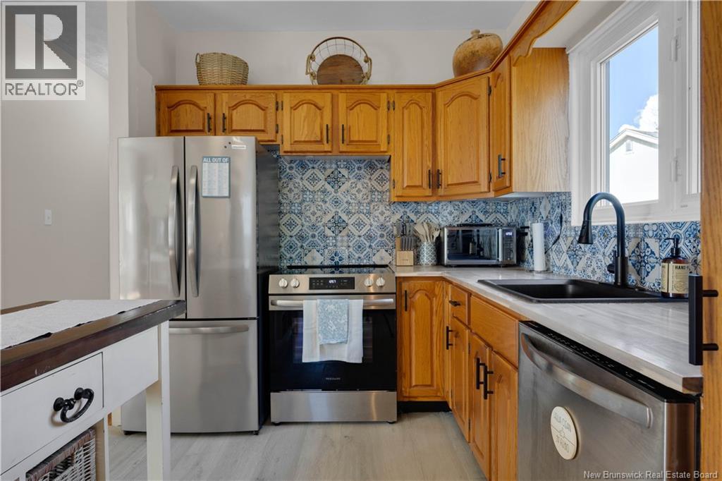 96 Woodward Avenue - 11