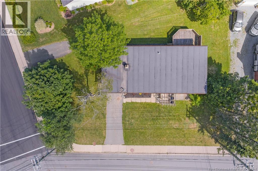 96 Woodward Avenue - Image 24