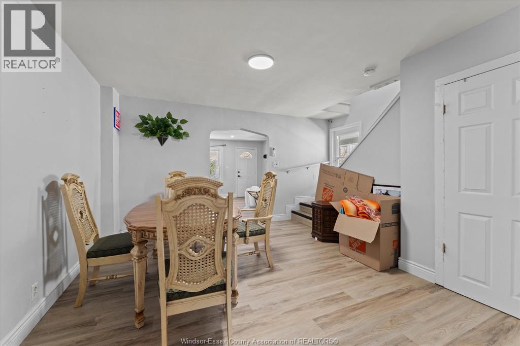 1210-1212 Monmouth - Image 22