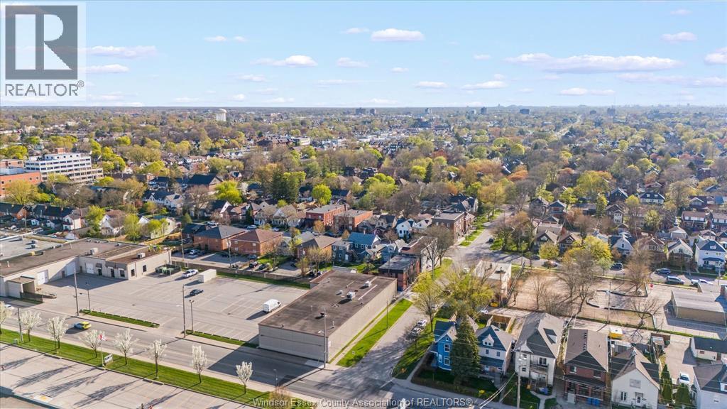 1210-1212 Monmouth - Image 48
