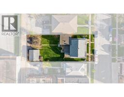 4pc Bathroom - 1210-1212 Monmouth, Windsor, ON N8Y3M1 Photo 7