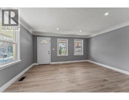 Living room - 1210-1212 Monmouth, Windsor, ON N8Y3M1 Photo 8