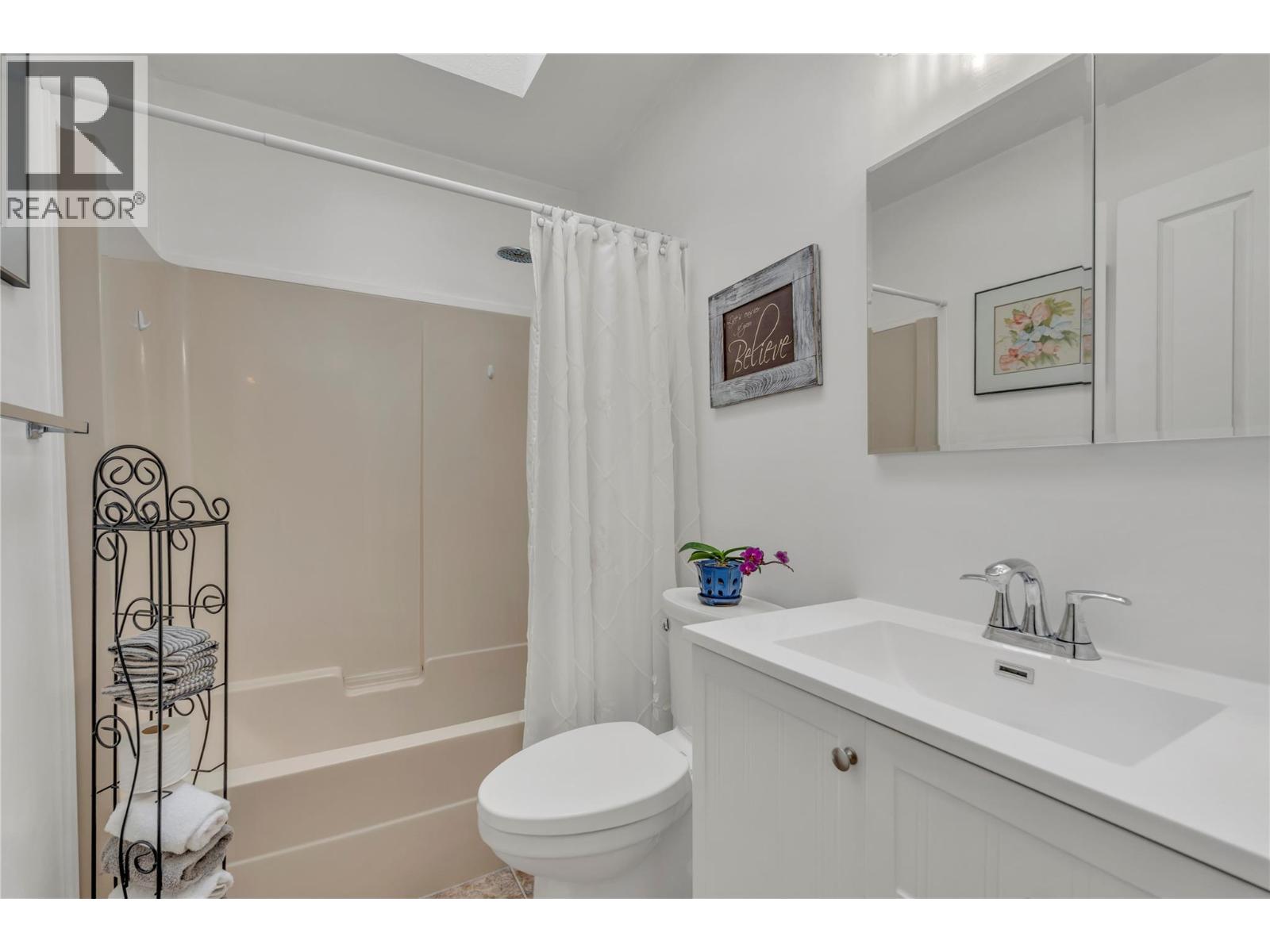 54 999 Burnaby Avenue, Penticton