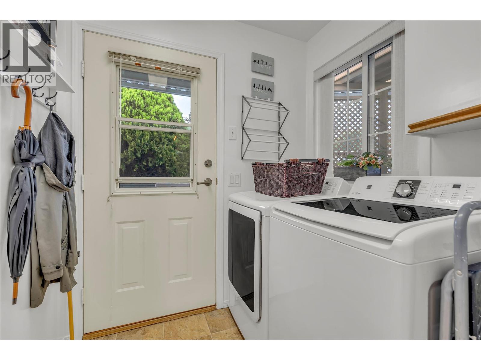 #54 999 Burnaby Avenue - 15