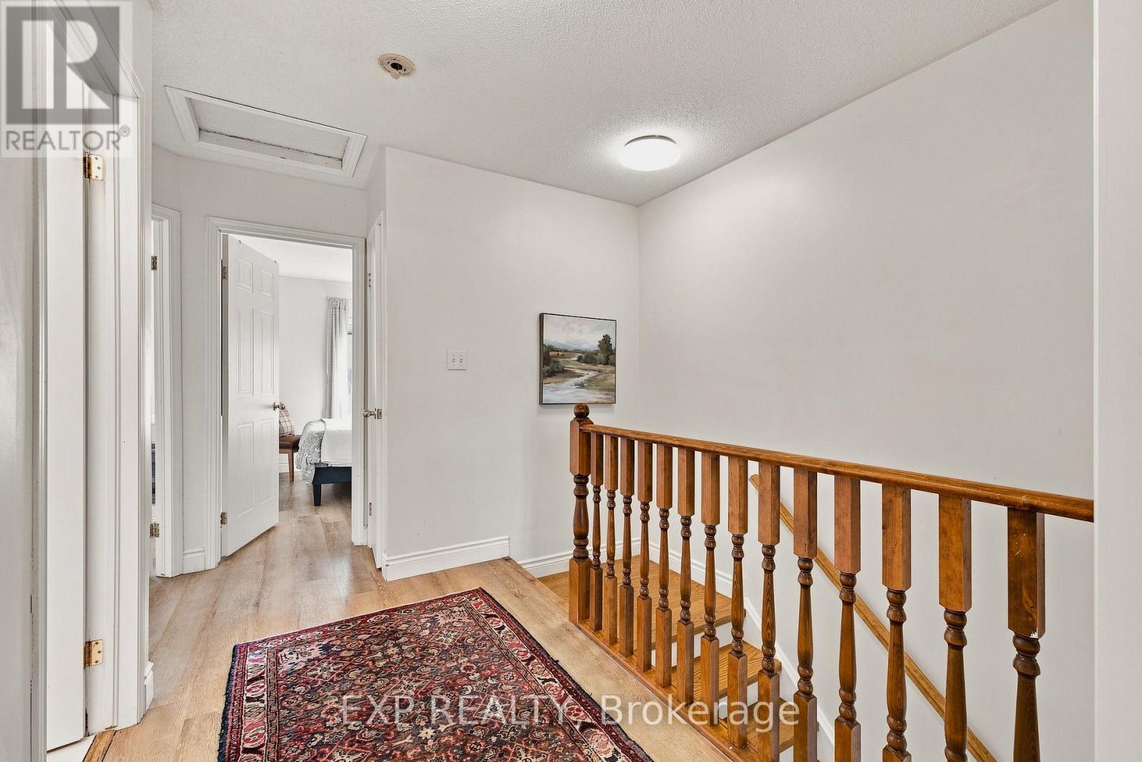 116 HENHOEFFER CRESCENT - 16