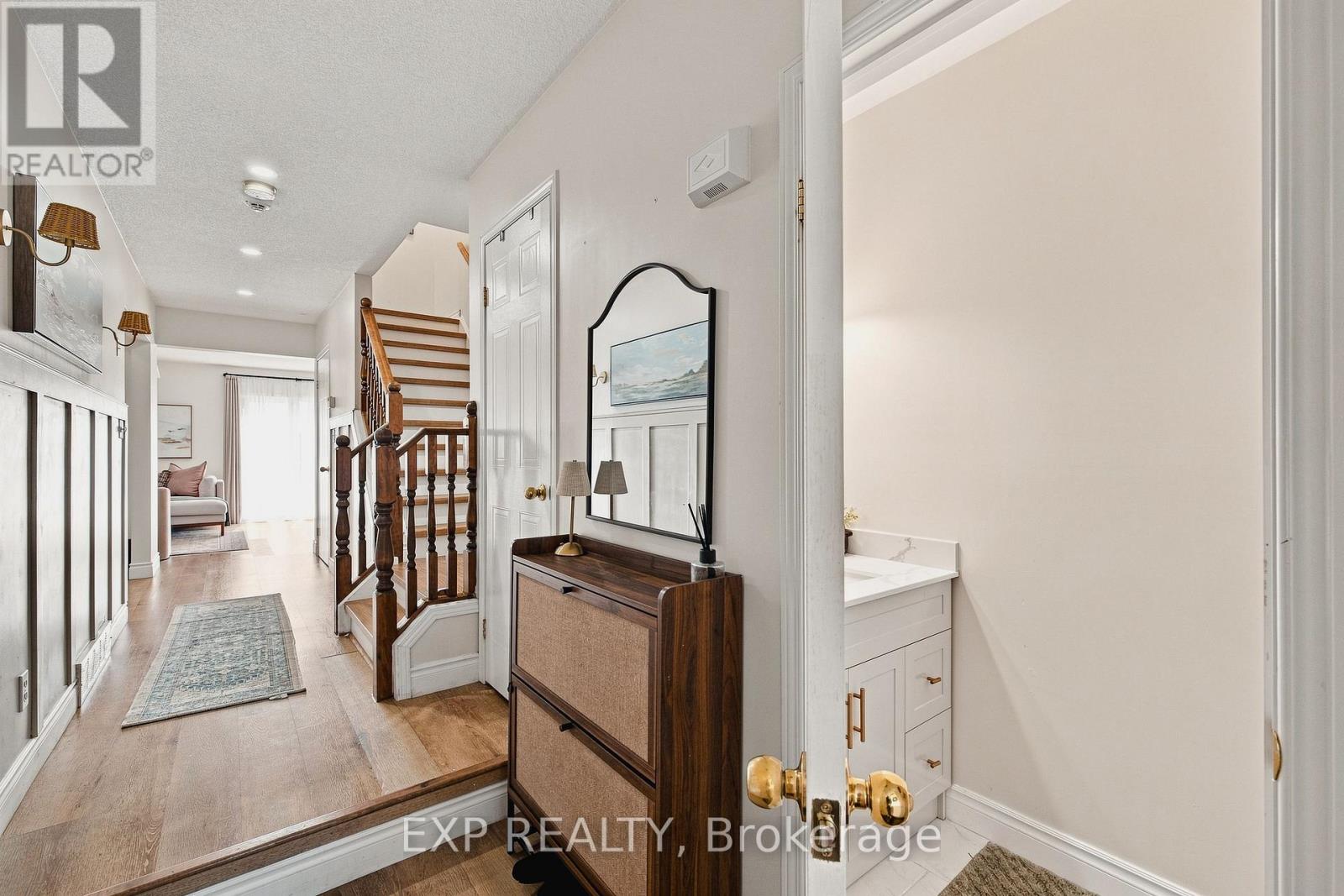 116 HENHOEFFER CRESCENT - 5