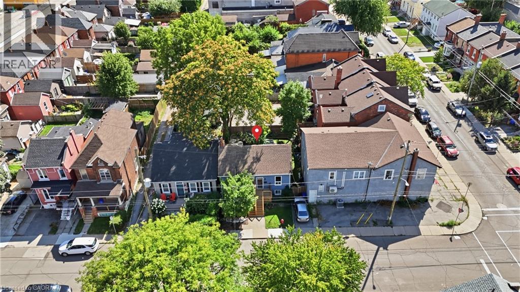 128 ROBERT Street - Image 32