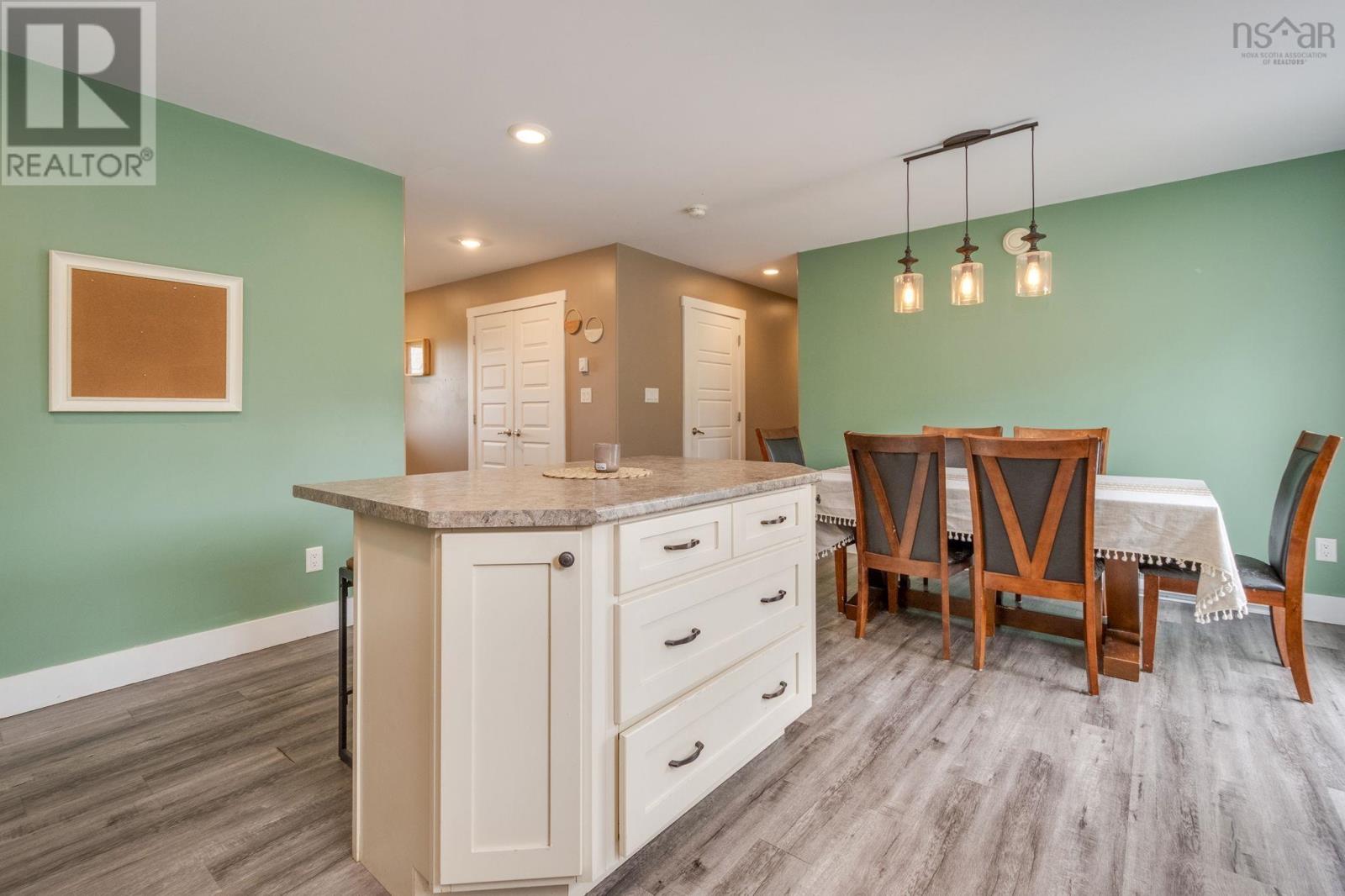Property 13 of 30 of 170 Blainedale Drive