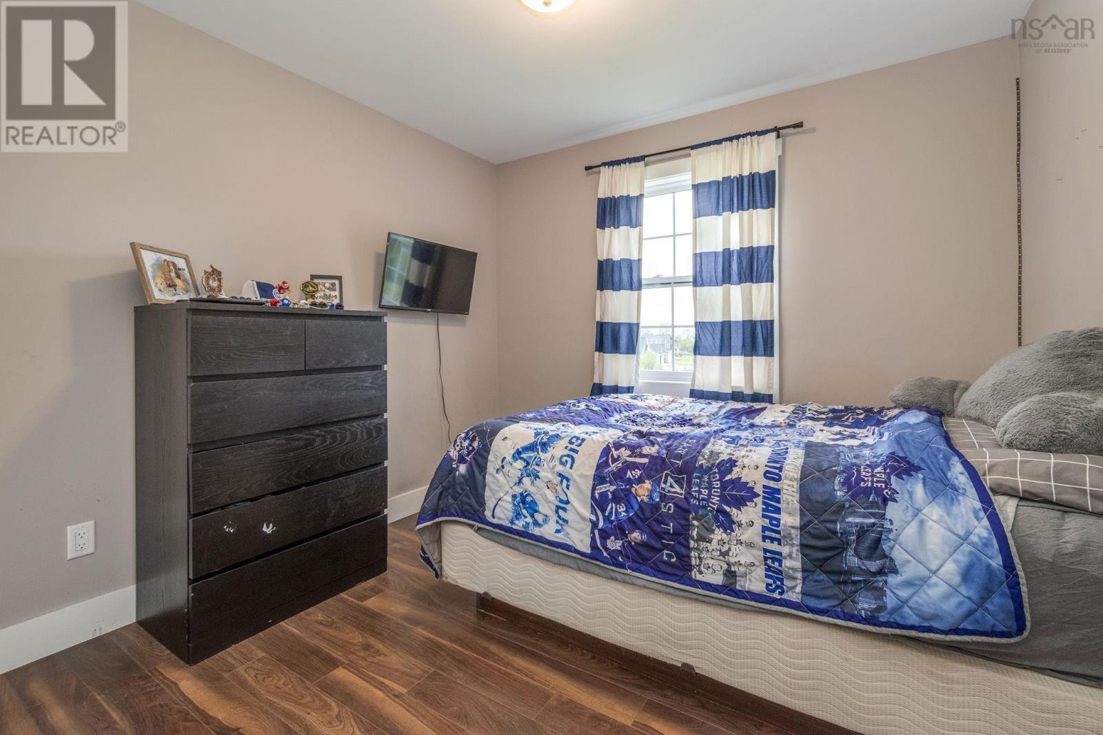 Property 21 of 30 of 170 Blainedale Drive