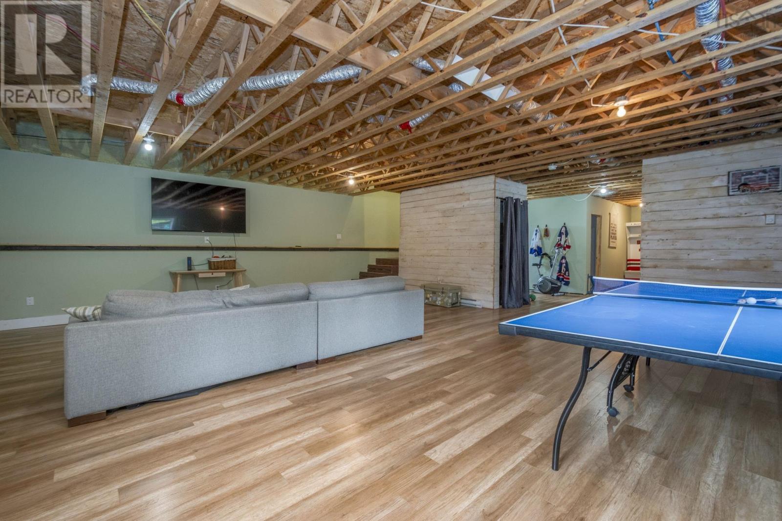 Property 24 of 30 of 170 Blainedale Drive