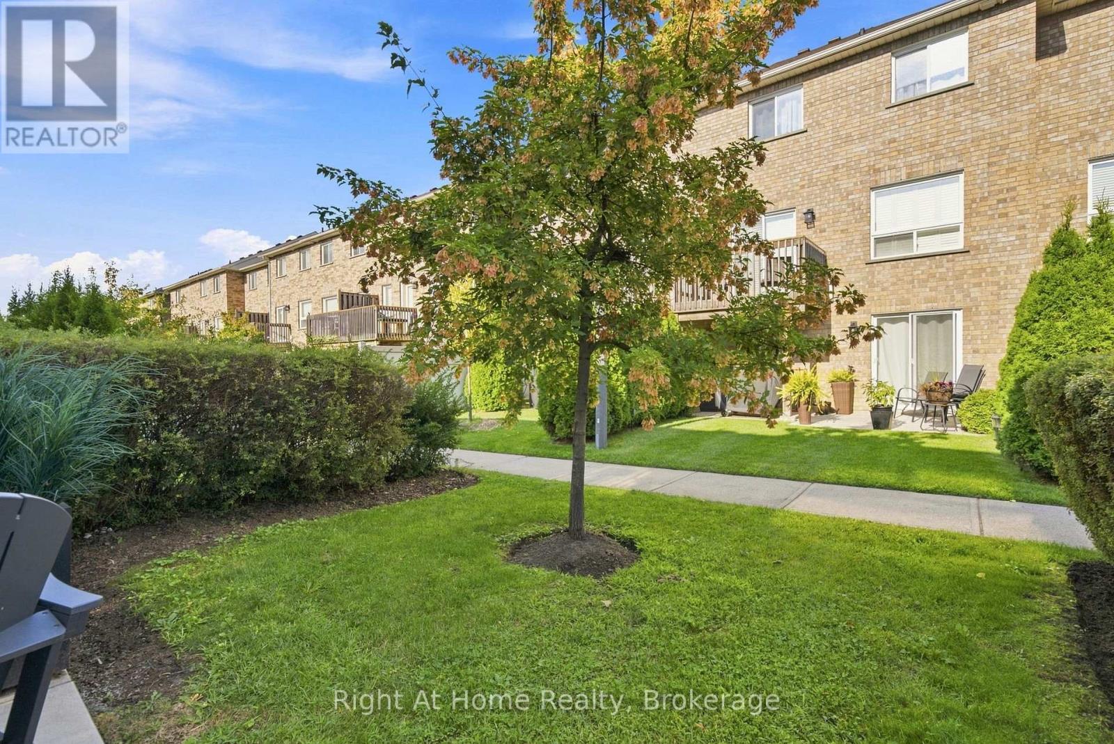 #46 460 WOODMOUNT DRIVE - 35