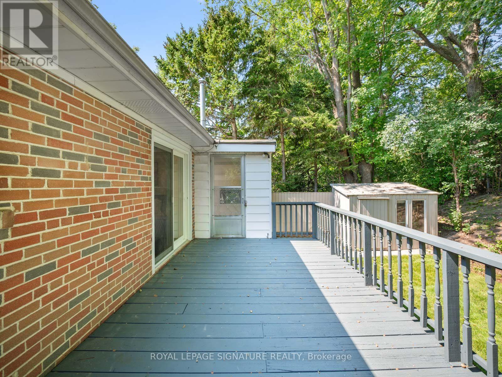 22 CARWIN CRESCENT - Image 38