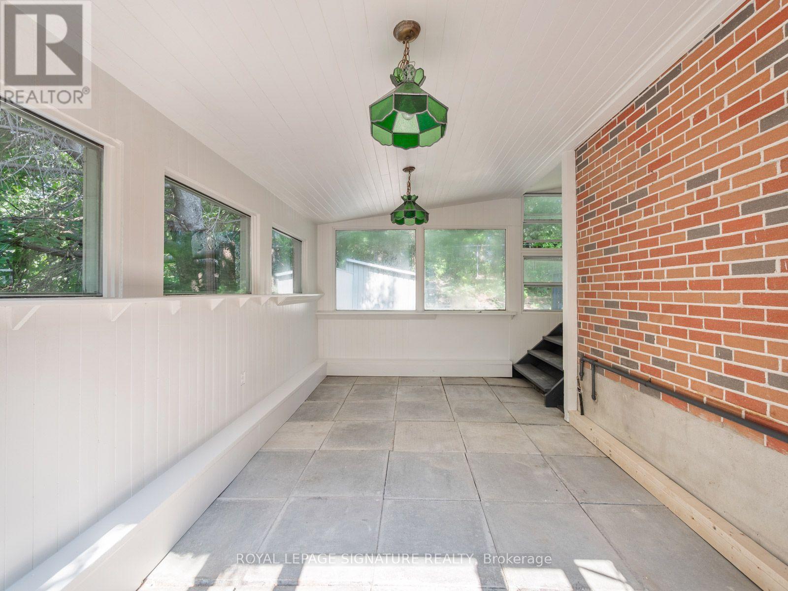 22 CARWIN CRESCENT - Image 39