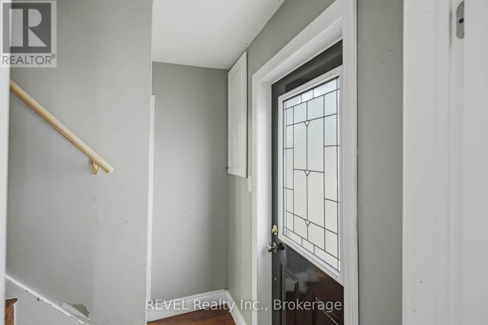 2324 CENTRE STREET - Image 24