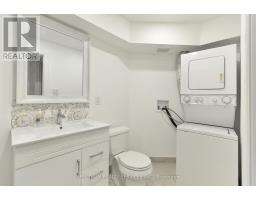 Bsmt - 22 Lanterna Crescent, Vaughan, ON L4H1B8 Photo 11