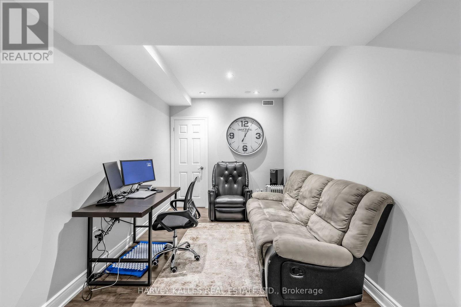 5640 FIFTH LINE - Image 28